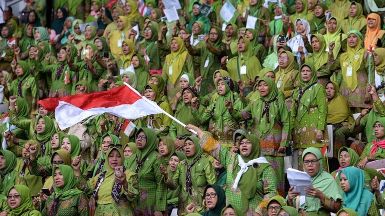 ilustrasi: Harlah Muslimat NU 2019 di Stadion Gelora Bung Karno (GBK), Jakarta. (Foto: KOMPAS/WAWAN H PRABOWO)