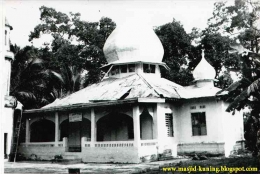 Masjid kuning tahun 1950an (Dokumentasi Masjid Kuning)
