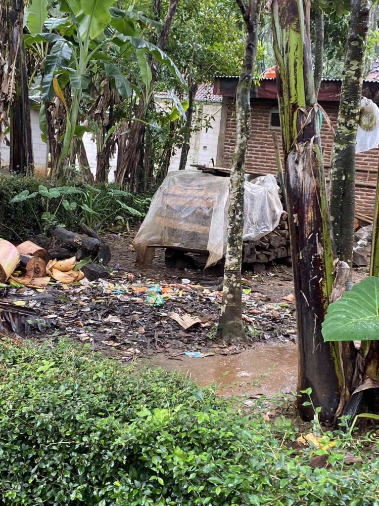 Sampah di Desa Candi (dokumen pribadi)