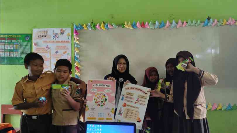 Makan Sehat Tubuh Kuat! Siswa SD Belajar Konsumsi Gizi Seimbang Dan ...