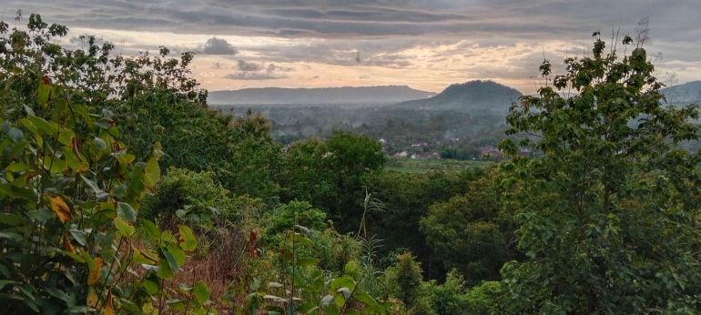 potret desa Pontang dari Gunung Pontang