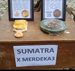 Kelas X Merdeka 3, memilih pulau Sumatera dengan kuliner khas rendang dan bika Ambon (dokpri IYeeS) 
