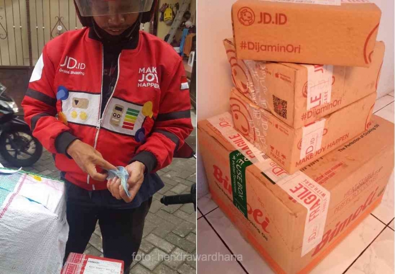 Kurir JD.id dan beberapa paket belanja online yang pernah diantarkannya (dok.pribadi).
