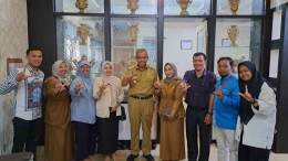 Dokpri  Salam Literasi dari Tim Perintis Rumah Kerlip Beriman bersama PJ Bupati Kampar, Dr.H.Kamsol, MM 
