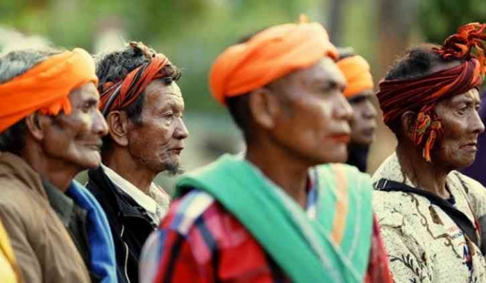 Ada banyak penganut agama leluhur dan penganut kepercayaan di Indonesia (sumber gambar: Indonesian Pluralities)