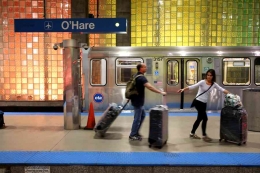 Stasiun metro di O;Hare: Chicago Tribun