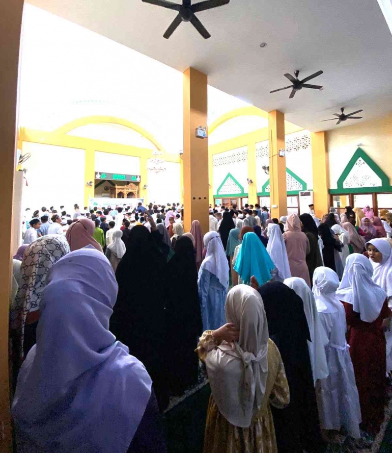 Peringatan Isra' Mi'raj di Sekolah Islam Nabilah, Batam (Dok. pribadi)