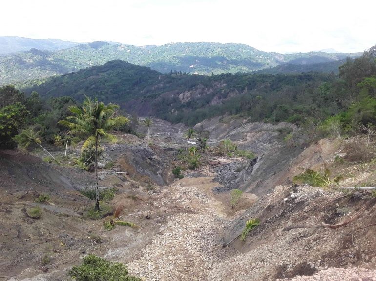 Bencana longsor Kolonakaf, Desa Napi, Kecamatan Ki'e. Sumber: dokumen pribadi
