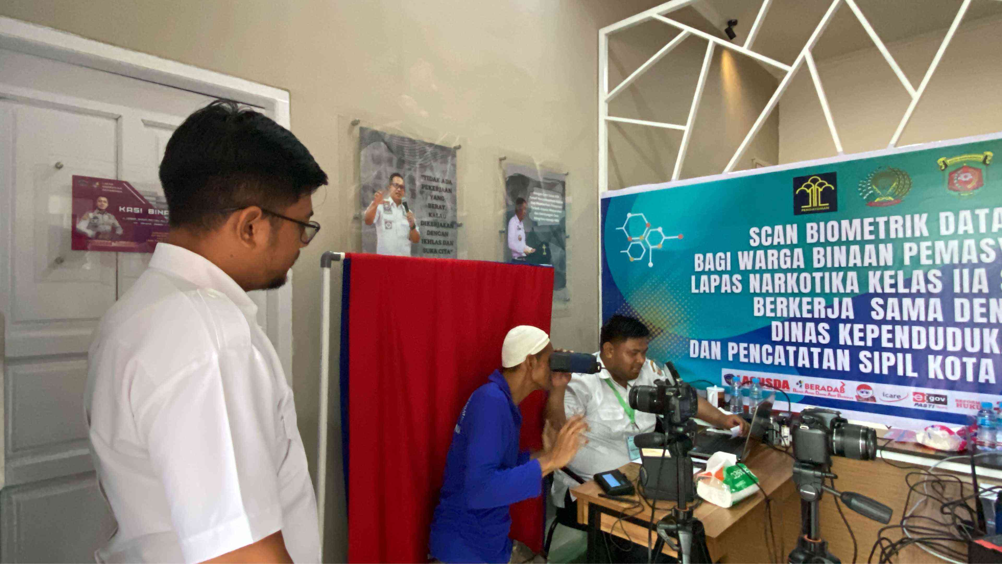 289 WBP Lapas Narkotika Samarinda Laksanakan Pemadanan Data NIK Bersama ...