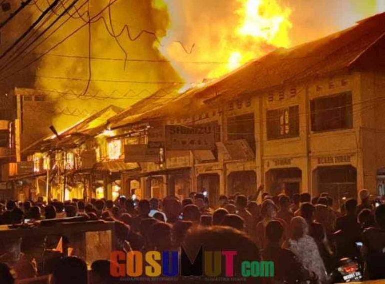 Kebakaran 9 ruko di kotapinang tahun 2020 silam sumber gambar sumutgo.com