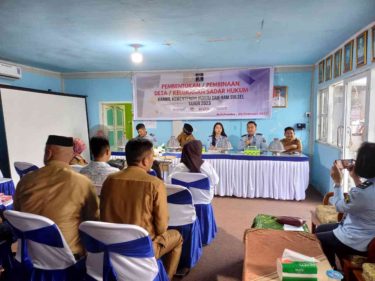 Kanwil Kemenkumham Sulsel Lakukan Pembinaan Desa/Sadar Hukum Di ...