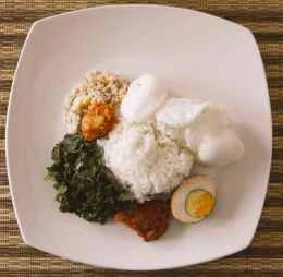 Sego cawuk makanan khas Banyuwangi (nstagram.com/banyuwangi_kab)