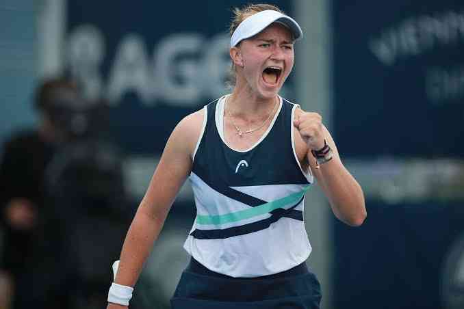 Barbora Krejcikova (Ceko) keluar sebagai juara Kejuaraan Tenis Dubay 2023 setelah pecundangi Swiatek 6-4, 6-2 di final. Sumber foto : wtatennis.com