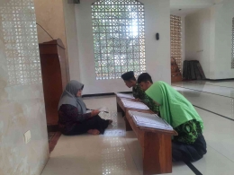 Membaca Al Qur'an, ujian praktik agama, dokumentasi pribadi Utien