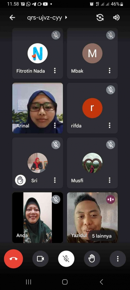 Bidik layar sesi berbagi pengalaman kepenulisan melalui daring aplikasi google meet (Dok.Pri. Siska Artati)