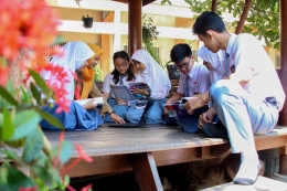 Sangat susah membayangkan masuk sekolah pukul 05.00 seperti apa. (Foto. Unsplash.com/Ed Us)