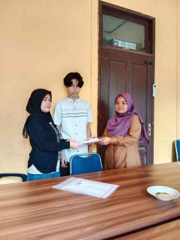 Dok Desa Sungai Tarap: Orang tua/wali  mendukung putra-putri untuk kembali belajar di PKBM Rumah Kerlip Beriman Sungai Tarap