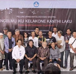 Silaturahmi sastrawan Yogyakarta/Foto: dokpri Hermard