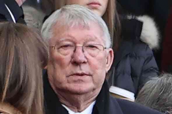 Sir Alex Ferguson, menyaksikan pesta gol Liverpool di Anfield (Express.co.uk)
