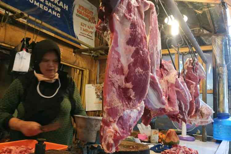 Harga daging sapi selalu naik menjelang Ramadan hingga Lebaran (dok foto: kompas.com/Aam Aminullah)
