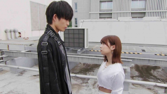 Sononi dan romansannya dengan Inuzuka Tsubasa. Sumber: Poweranggers wiki