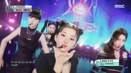 Grup wanita MAVE saat tampil di program acara MBC K-Pop | allkpop