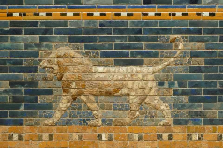 Relief Peninggalan Babilonia (pixabay/pcdazero)