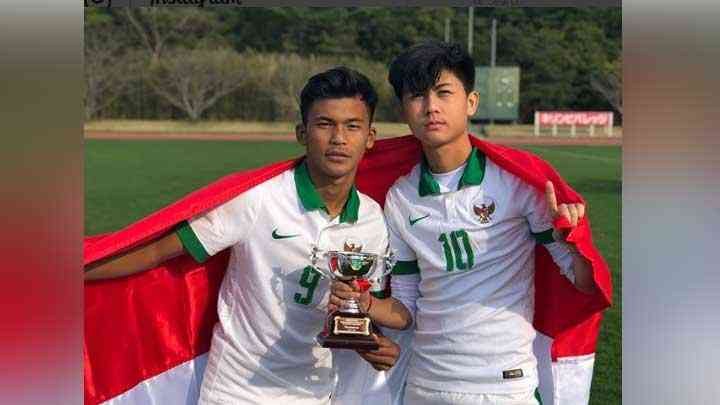 Ilustrasi gambar: dua pesepakbola bernama Sutan Zico dan Rendy Juliansyah. | Dok. Arkhelaus Wisnu Triyogo via sport.tempo.co