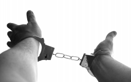 handcuffs-921290