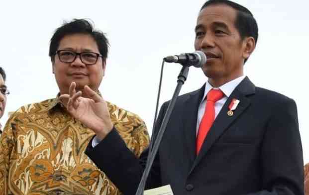 Presiden Joko Widodo dalam berbagai kesempatan secara terbuka memberikan dukungannya kepada Airlangga Hartarto. (Foto: Golkarpedia).