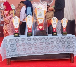 Piala festival Teut Apam Kota Banda Aceh. Sumber : AJNN/Imamatunnisa Farha