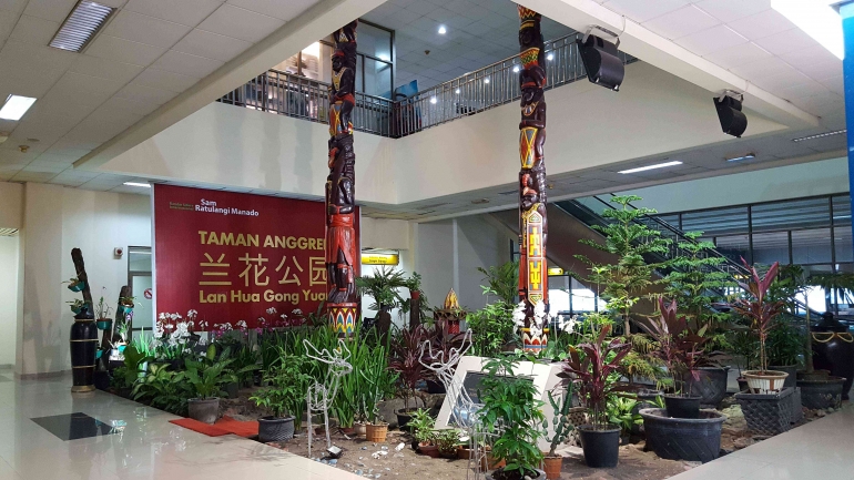 Taman nuansa Tiongkok di bandara Sam Ratulangi (dokpri)