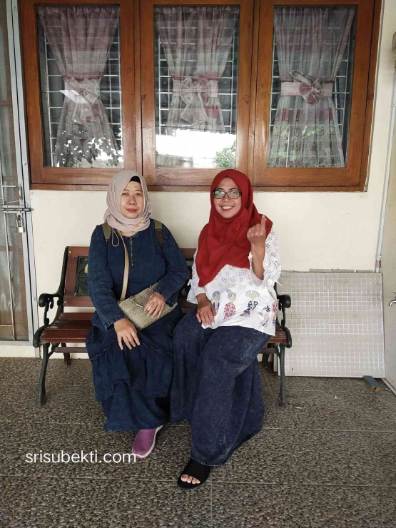 bersama mbak Wahyu Sapta Rini sebelum pulang, dokpri