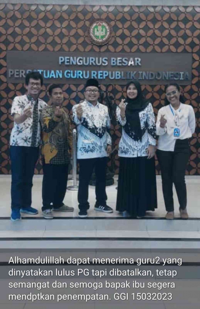 Ketua APKS PB PGRI bersama ASN PPPK yg dibatalkan/dokpri