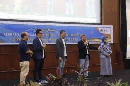 Peluncuran Aplikasi Meet UAI oleh Rektor Universitas Al Azhar Indonesia, Prof. Dr. Ir. Asep Saefuddin, M.Sc. dokpri