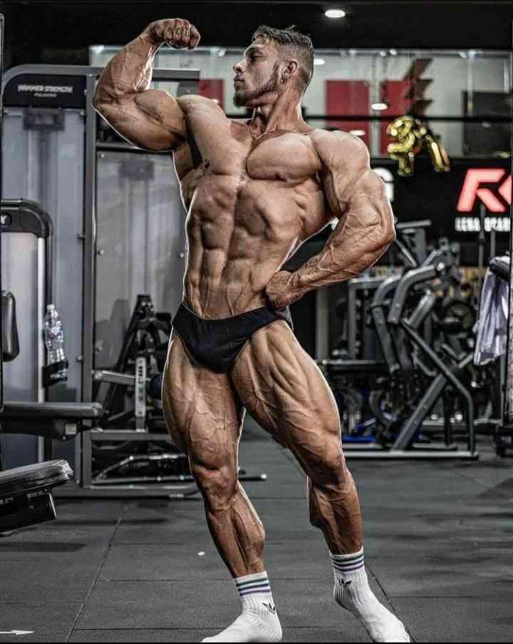 Kondisi fisik Ramon Dino terakhir sebelum kontes di Arnold Sports 2023 (Dok. Instagram)