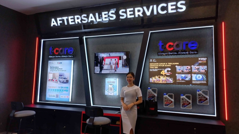 T-CARE corner yang dikawal oleh Mbak Oki (dokpri)