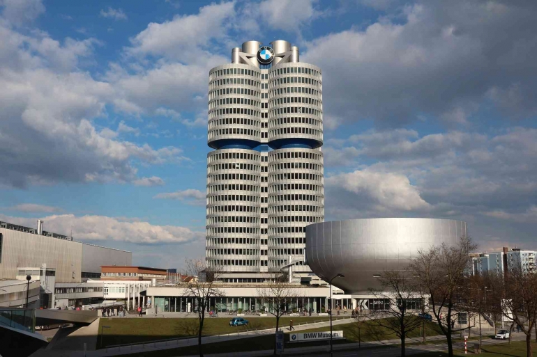 Cuci mata di museum BMW Munich | foto: Pixabay/ Leila Schmidt—