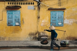 Ilustrasi pedagang air akar (Pexels/ Tiduong Vietnam)