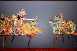 Wayang Kulit yang terinspirasi dari pewatakan manusia (Sumber : Indonesia Travel)