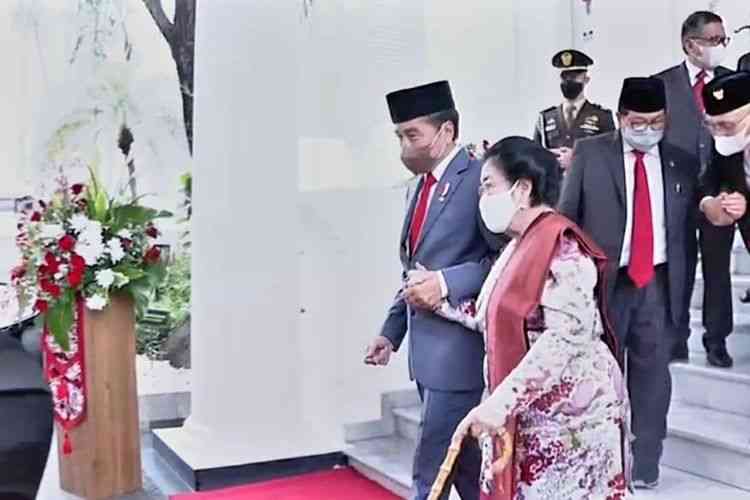 Presiden Jokowi dan Ibu Megawati Soekarno Putri. Foto: Dokumentasi PDI-P via Kompas.com