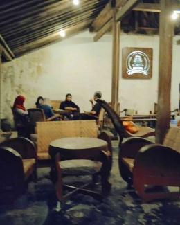 Berbincang-bincang di Kopi Lumbung Mataram (dok.click)