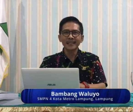 Bambang Waluyo, Guru SMPN 4 Metro Lampung  yang memanfaatkan Platform Merdeka Mengajar I Sumber Foto : Channel Youtube PPG GTK Kemendikbud RI