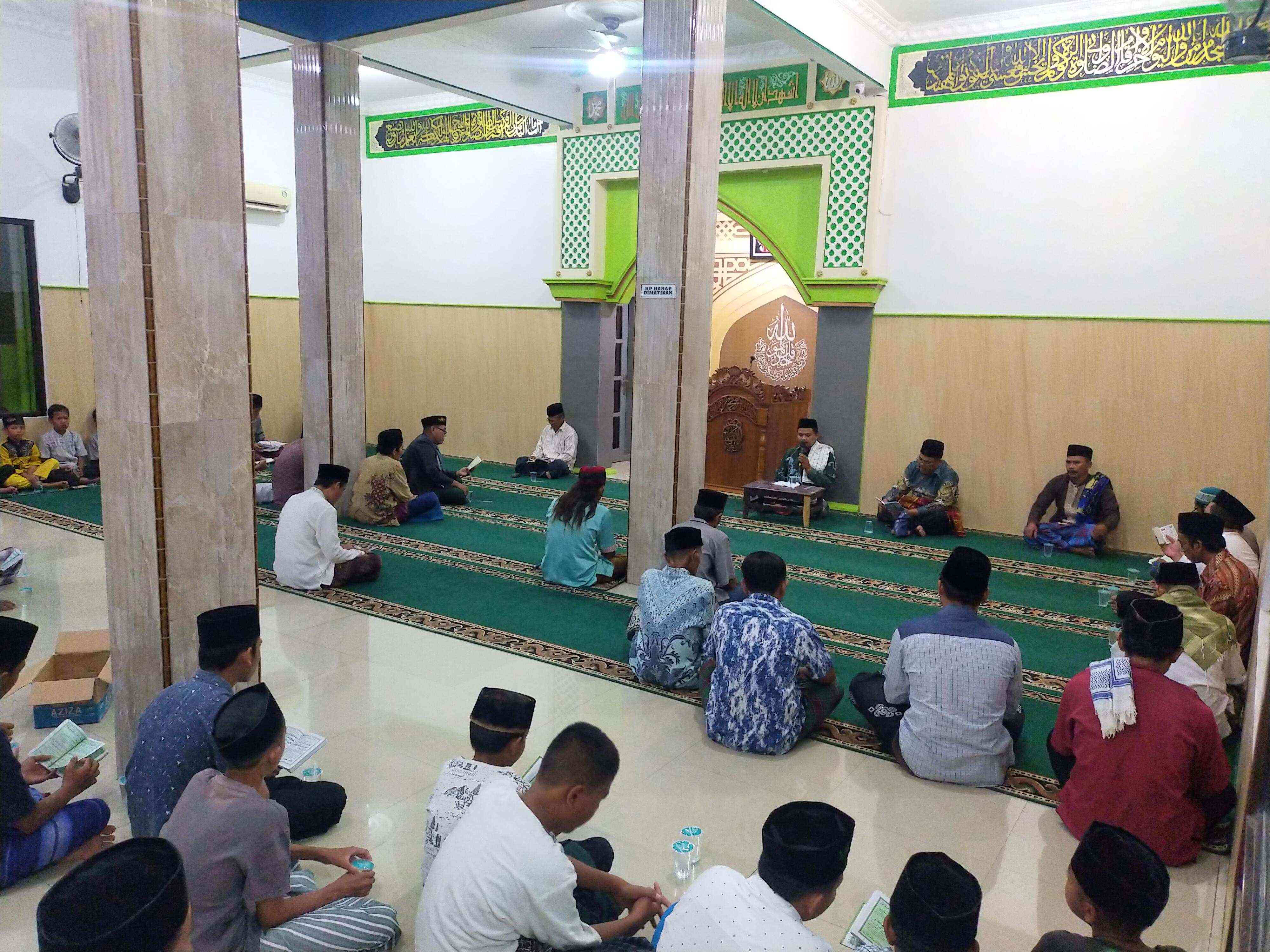 Kultum Ramadhan oleh Ustadz Imam Chumedi. Dokpri.