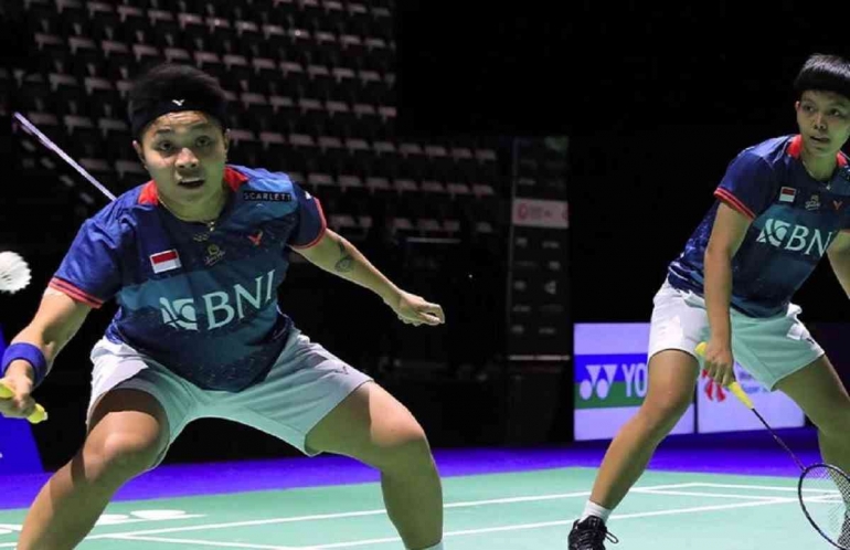Apriyani/ Siti Fadia menjadi tumpuan harapan Indonesia akan gelar di Swiss Open 2023 (sumber: okezone.com)