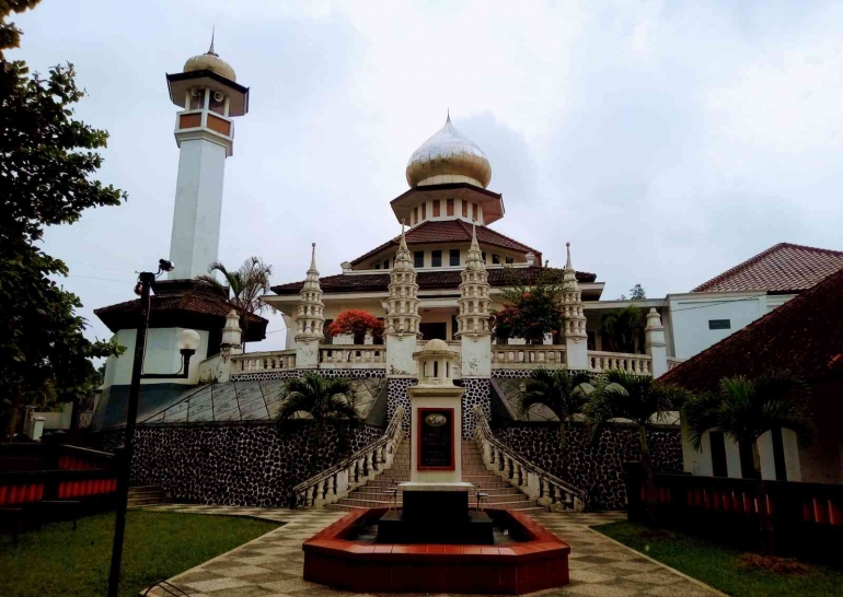 Masjid Baiturrahim Singaparna Tasikmalaya (Foto Dokpri)