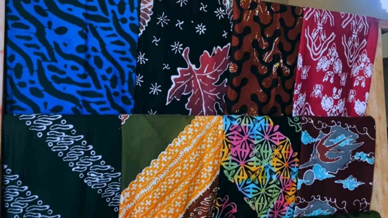 batik-sujo-641f389cd3aa0f137448b792.png