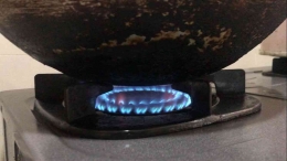 Ilustrasi penggunaan biogas untuk memasak./Dok pribadi