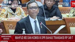 Menkopolhukam Mahfud MD dalam rapat bersama Komisi III DPR di Komplek Parlemen Senayan, Tanah Abang, Jakarta Pusat pada Rabu (29/3/2023). 