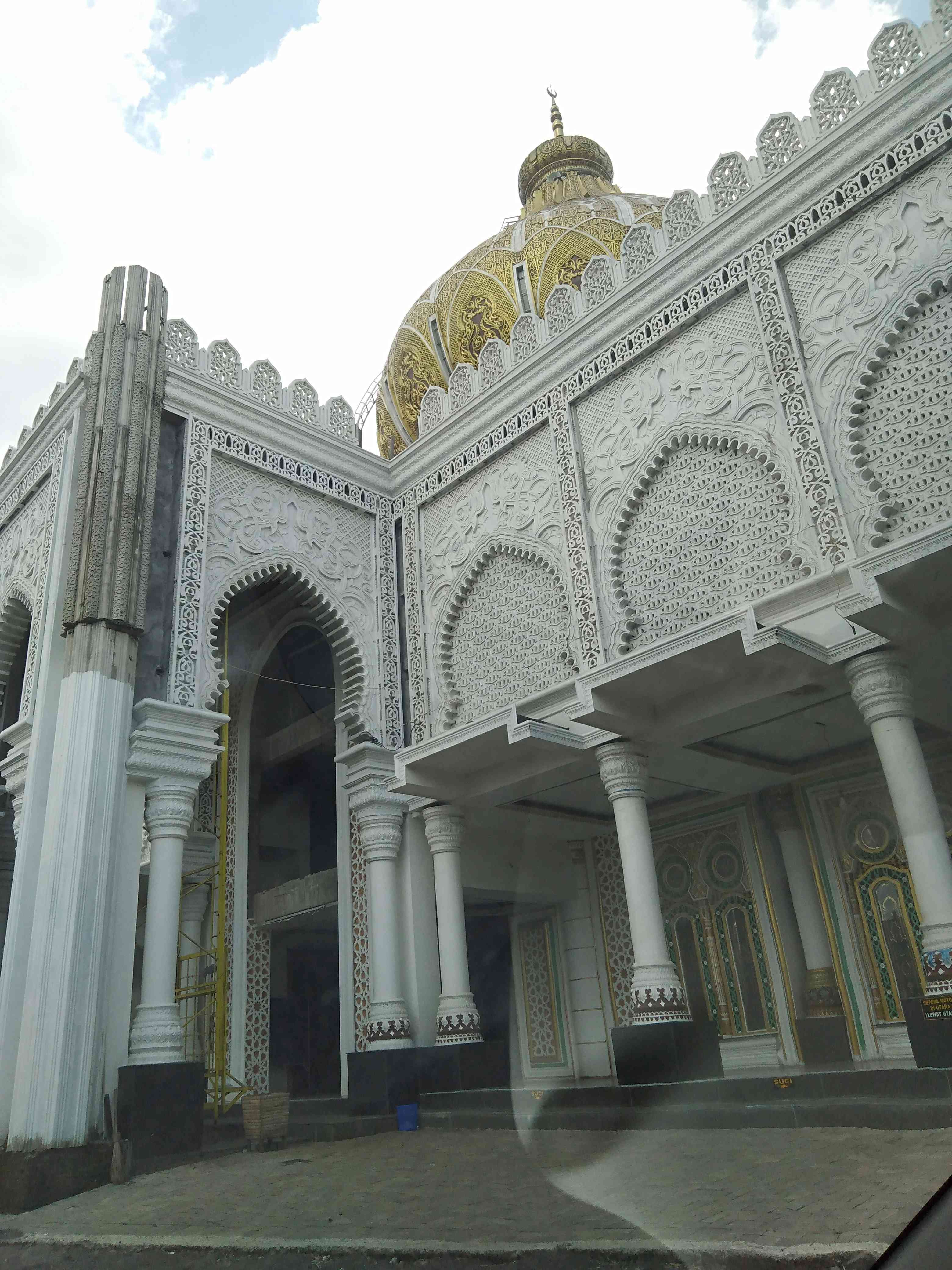 Masjid Baiturrahman, Klakah, saksi bisu nostalgia masa kecilku di bulan Ramadhan. Foto: dokumen pribadi